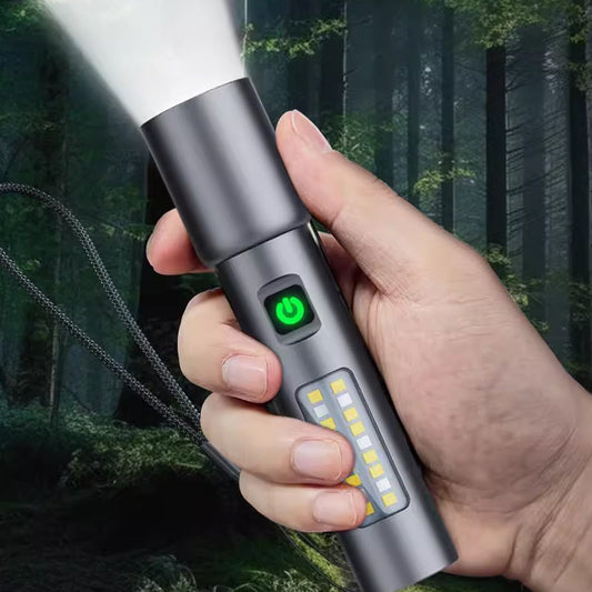 Ultra-lysstærk zoombar lommelygte