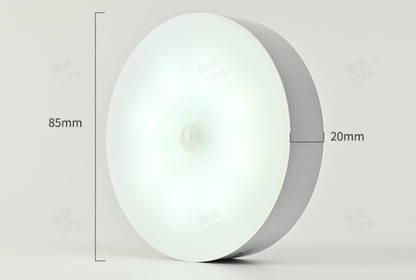 💡KØB 2, FÅ 1 GRATIS🎁Trådløst LED-nattelys med bevægelsessensor og magnet – øjenvenlig, flimmerfri skabslampe, genopladeligt nattelys med klæbebånd til soveværelset, trappen, garderoben og i nødsituationer